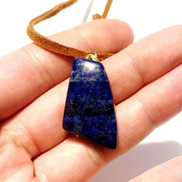 Lapis Lazuli Pendant Necklace – Wisdom, Clarity & Spiritual Awakening - Picture 5 of 7